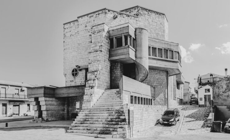 Nicola Pagliara, Chiesa dell’Annunziata a Colobraro (Matera, 1969) - Foto Pierangelo Laterza