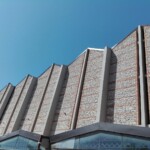 sistemazione del calcestruzzo all'esterno e sostituzione delle lattonerie di gronda